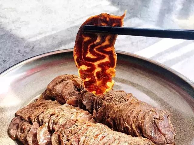 送亲戚年礼讲究什么呢,论过年亲戚的送礼