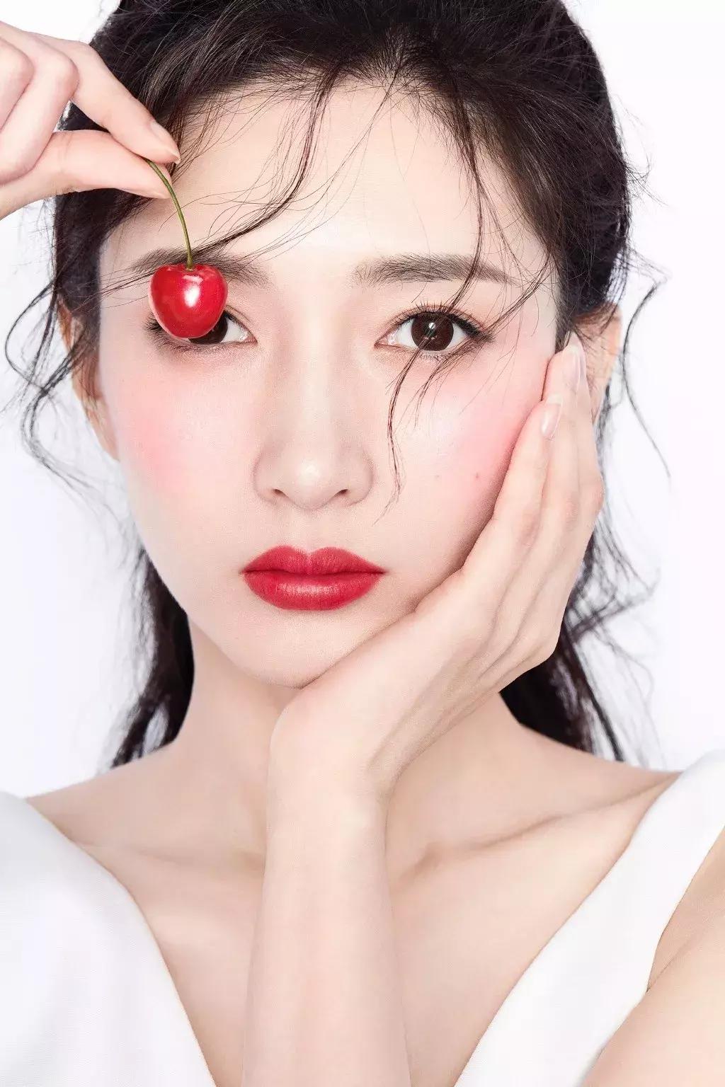 肉脸圆脸变小脸最有效的方法,大饼脸如何变小圆脸