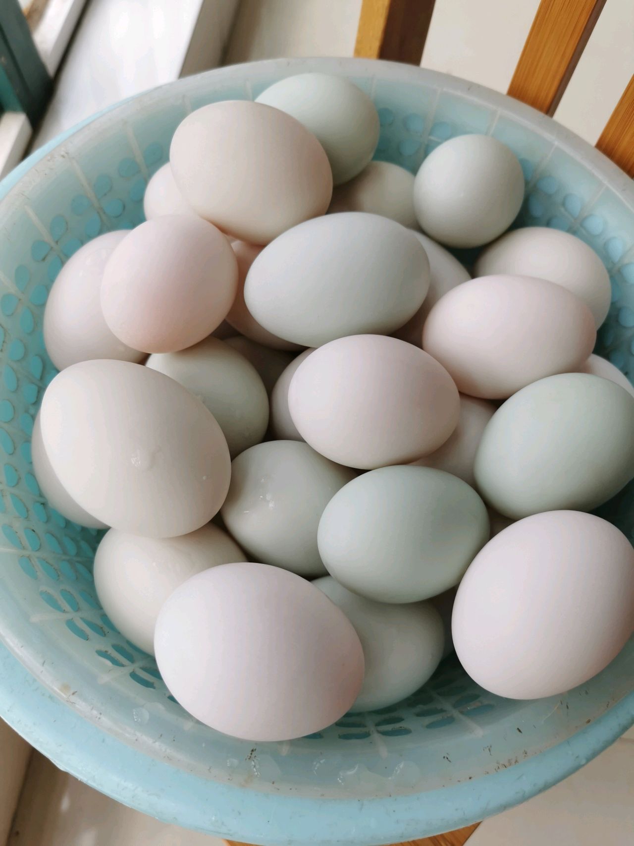 腌鸭蛋怎么腌才能流油,腌鸭蛋腌好了怎么处理让它不再咸