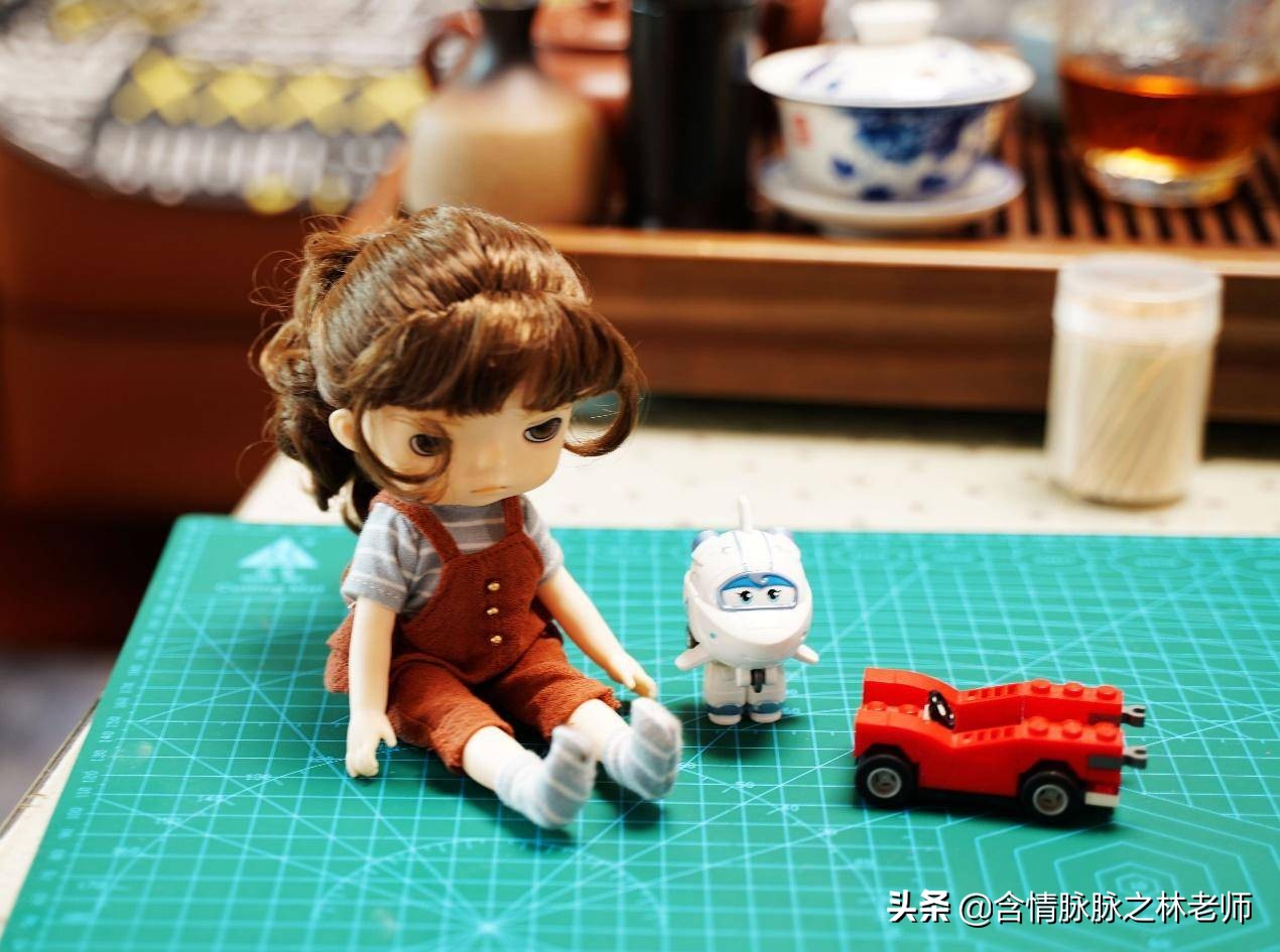 给女儿买60cm娃娃,给女儿买玩具芭比娃娃