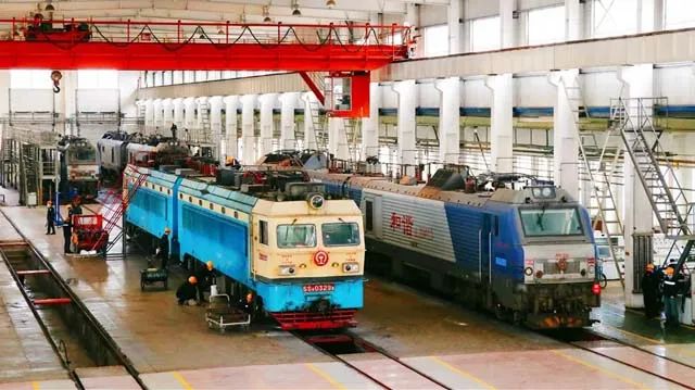 铁路机车车辆维修许可目录,铁路内燃机车维修资质办理