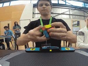 小孩学魔方学到高级就可以了吗,如何教6岁孩子学魔方