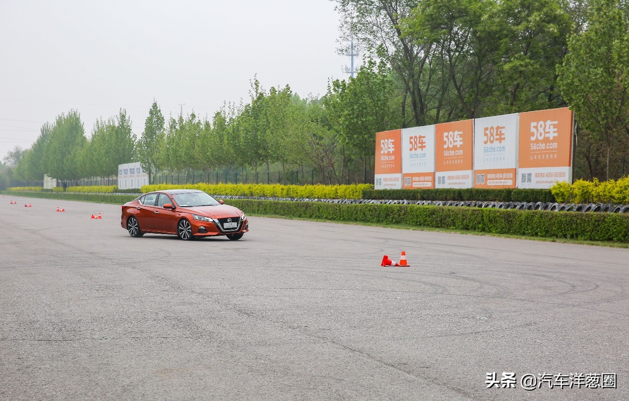 21款天籁2.0l和2.0t哪个省油,新款天籁2.0t百公里