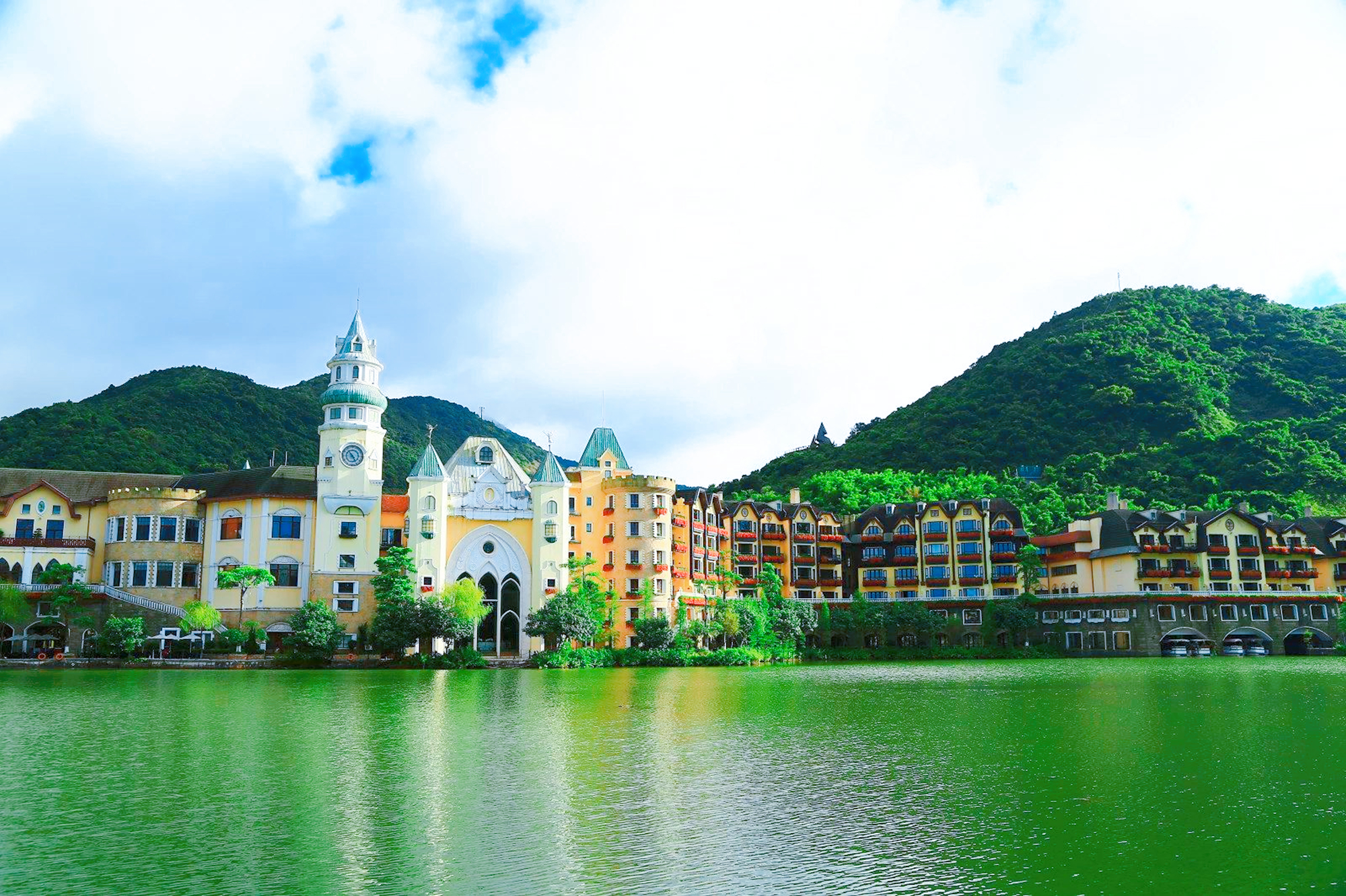 瑞士风情建筑,深圳瑞士小镇