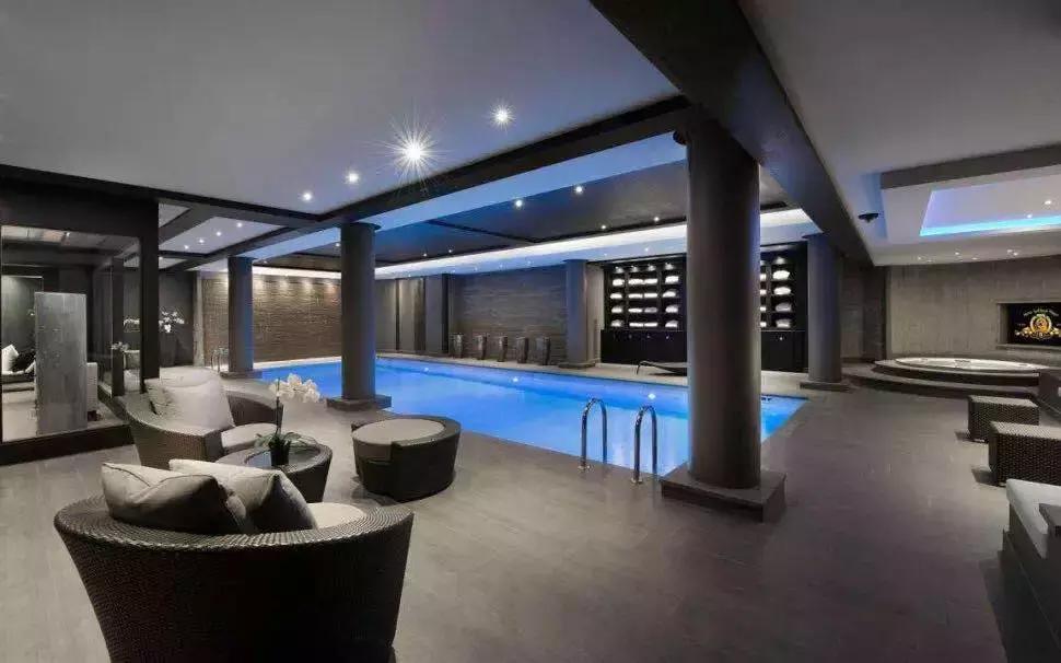 别墅地下室隐藏储物间,设计不利用的地下室