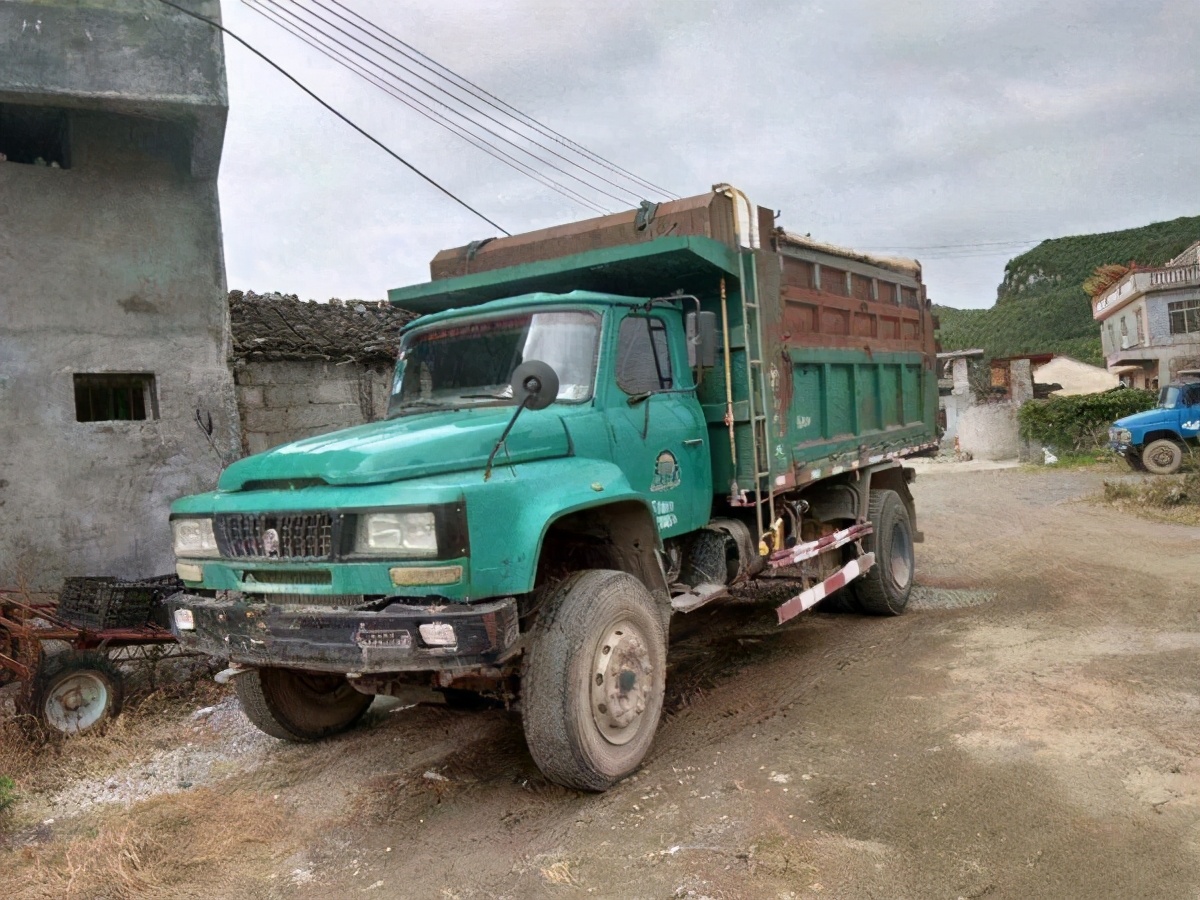东风柳汽乘龙开山王自卸车,萍乡东风柳汽乘龙开山王自卸车