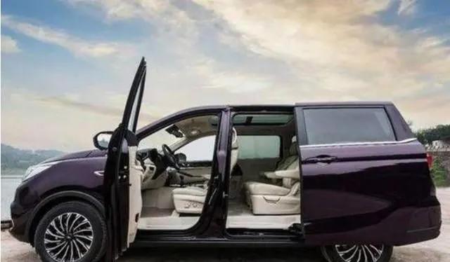 国产长安埃尔法七座商务车,2022埃尔法新车上市车型7座版