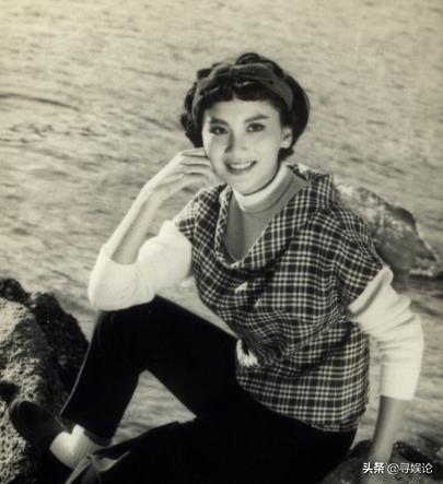 梦露和赫本经典照片,梦露和赫本的照片