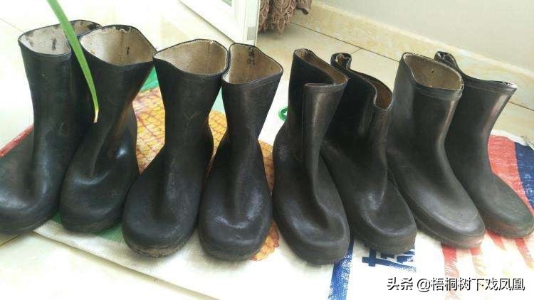 下雨天哪种鞋子防水,雨季鞋子怎么防水