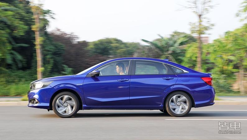 狭路相逢中的丰田,本田大战本田