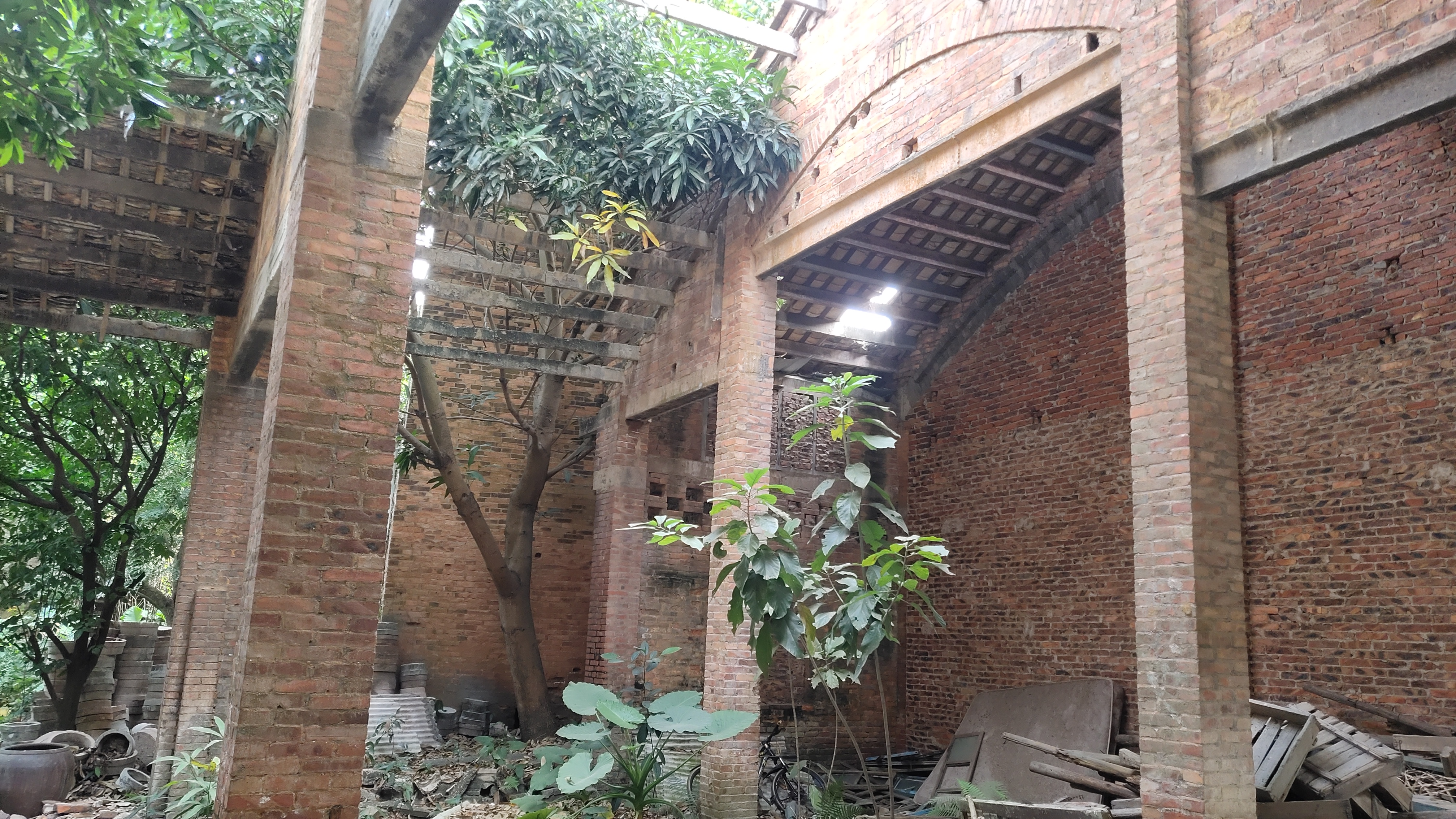 千年古窑陶瓷村,广东省吴川市千年陶村