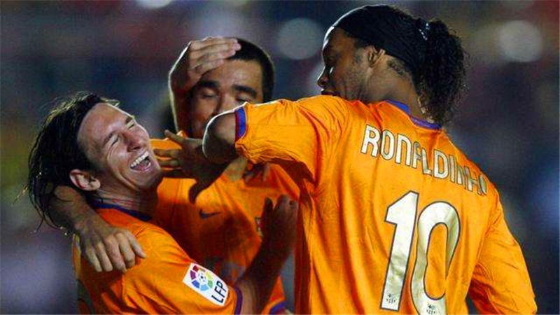 菲戈与梅西对决,菲戈梅西离队最新消息