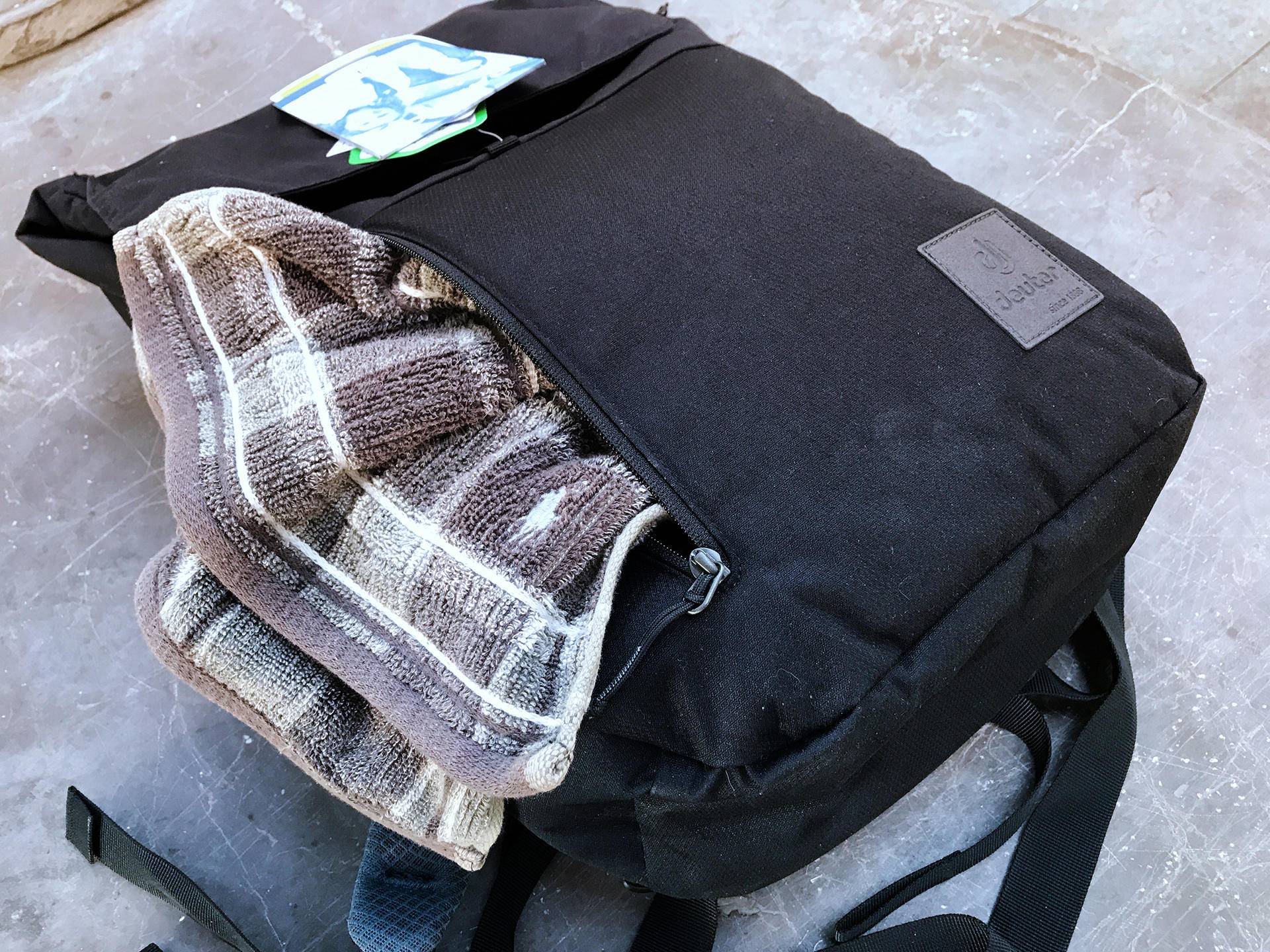 deuter多特通勤包,践行低碳环保乐享健康生活