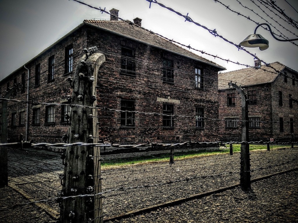 二战期间，希特勒为了鉴别犹太人，用的这个方法很耻辱却很有效