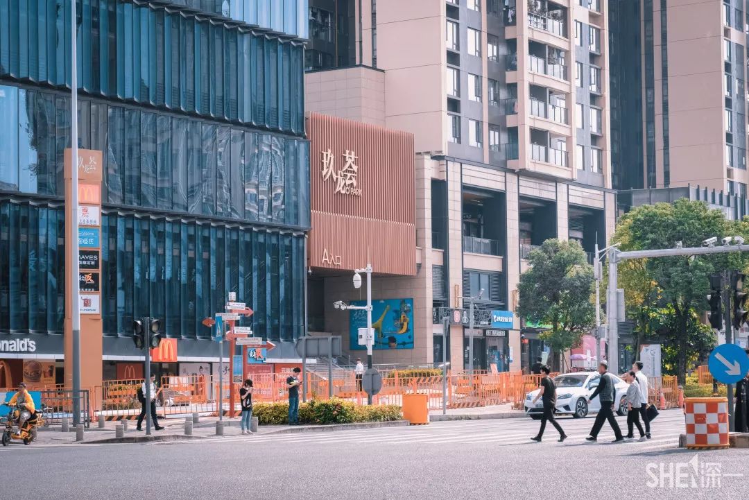 白石龙村，深圳“小延安”