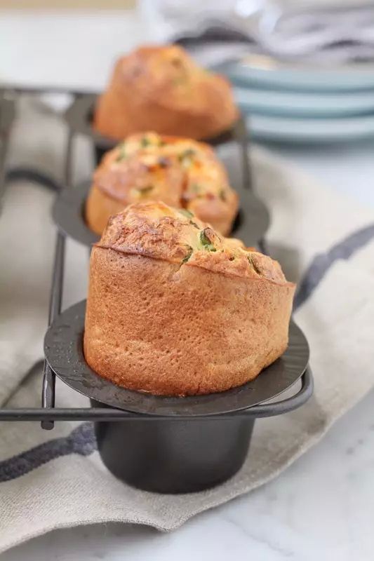 再把我叫做“泡芙”就和你拼命！老纸的名字是：约克夏布丁