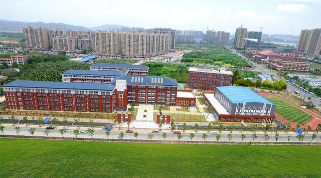 长沙洋湖读哪个学校,长沙洋湖学武术