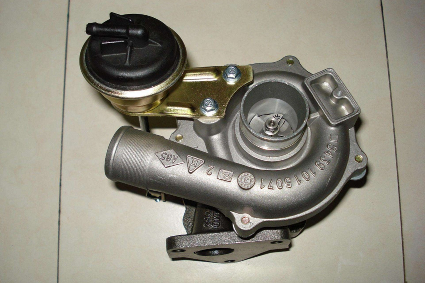 买新车是混动好还是买插电混动好,买新车是买高配还是中配