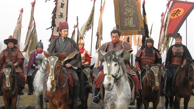 水浒传蔡九知府性格特点,水浒传中李应李俊关系