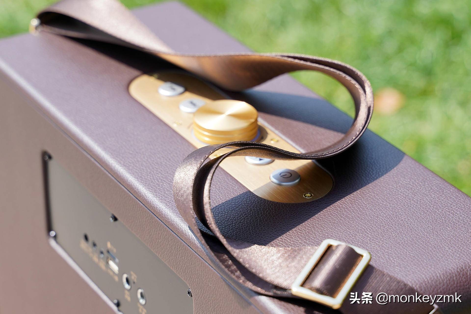 维妙k6l户外音响如何使用,便携k歌音箱评测