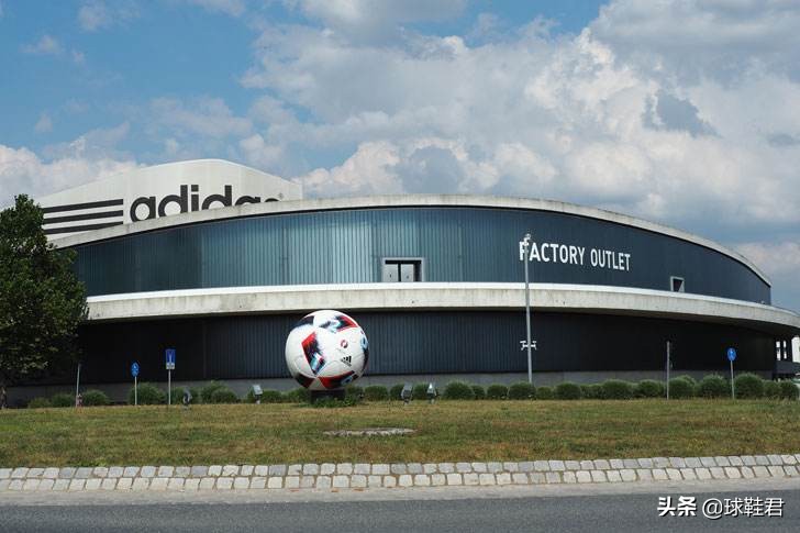 既是青梅竹马又是死对头,阿迪达斯和彪马还有这样的故事