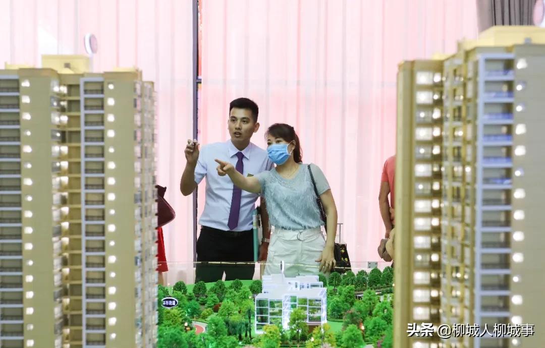 热闹非凡各种表演视频,热闹非凡的活动