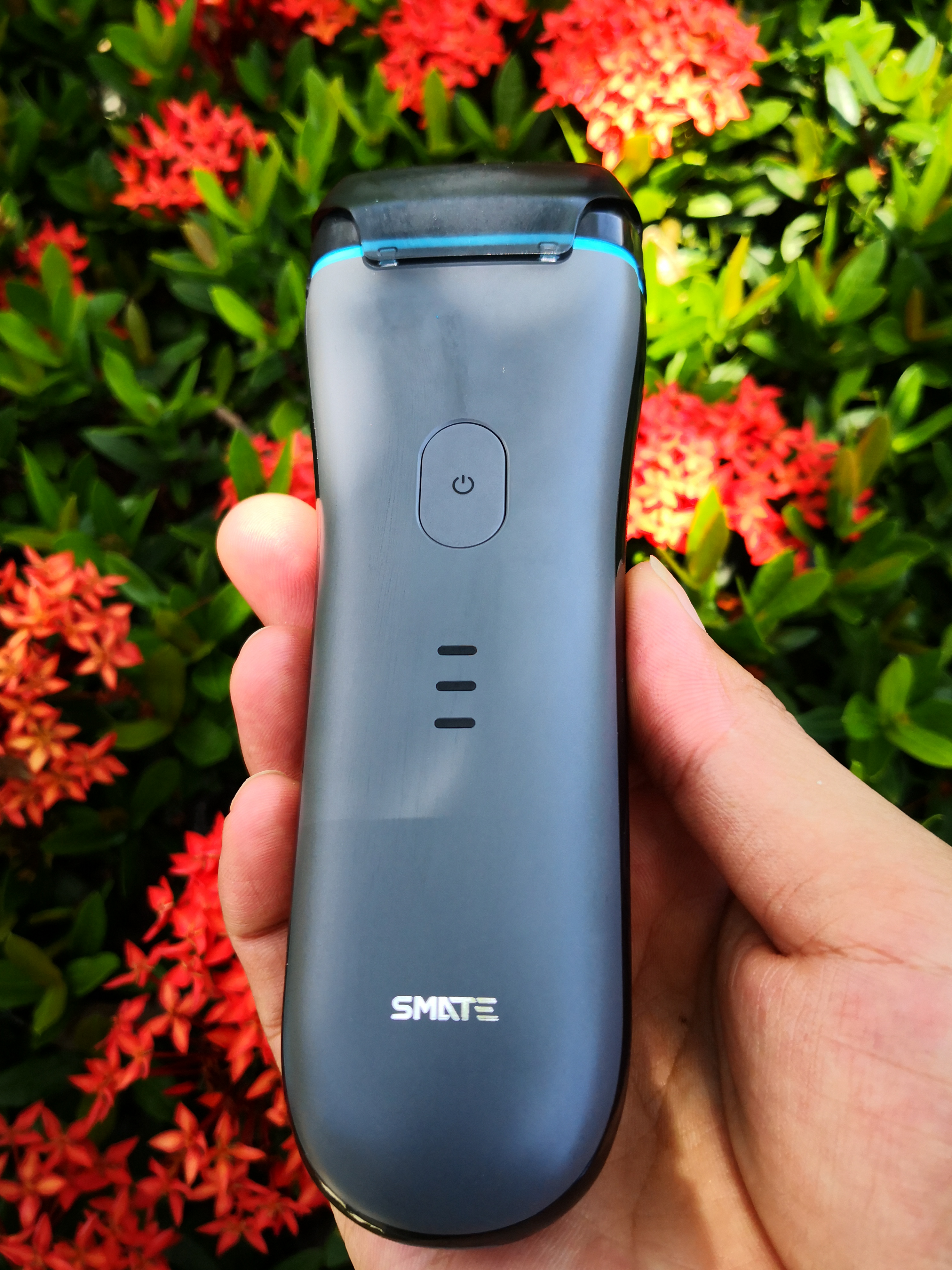 99元同价位小米飞科剃须刀哪个好 (同价位飞科和飞利浦哪个剃须刀好)