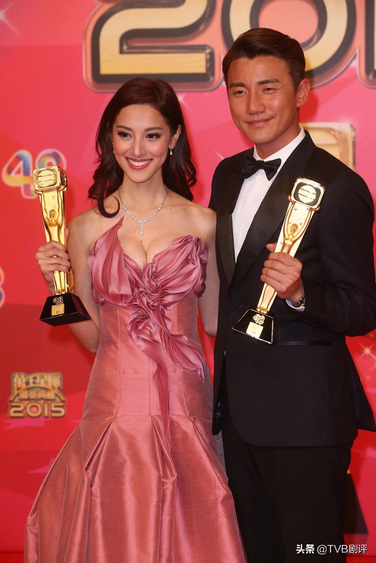 tvb颁奖典礼飞跃进步男艺员2018,tvb2021飞跃进步男艺人奖项引争议