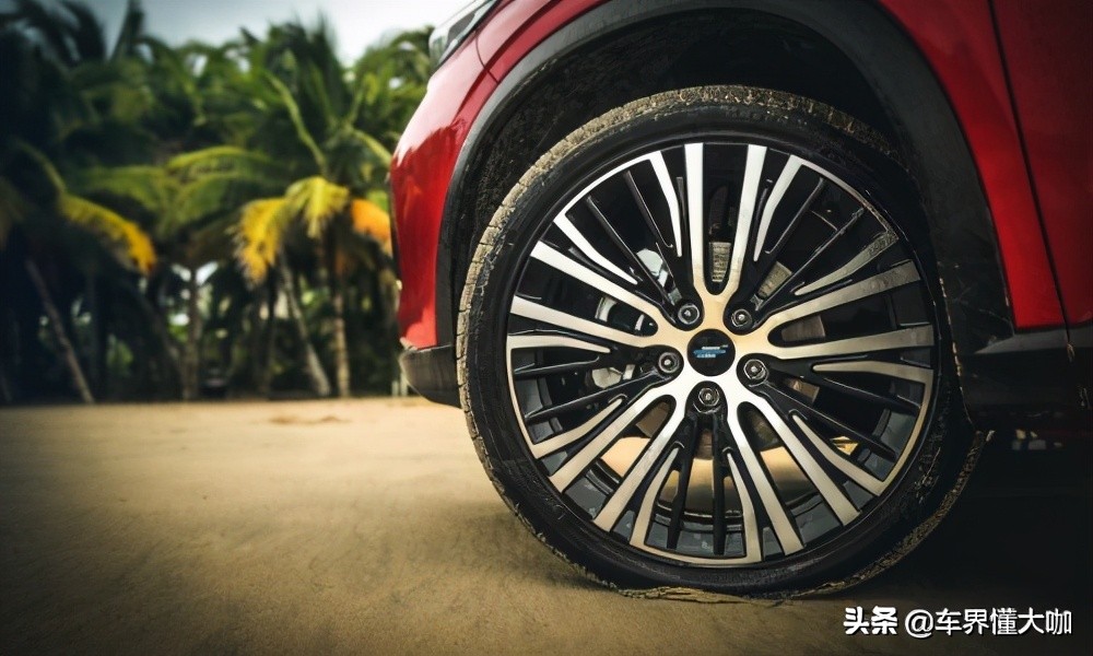 宝马x5和玛莎拉蒂哪个值得买,宝马x5玛莎拉蒂levante