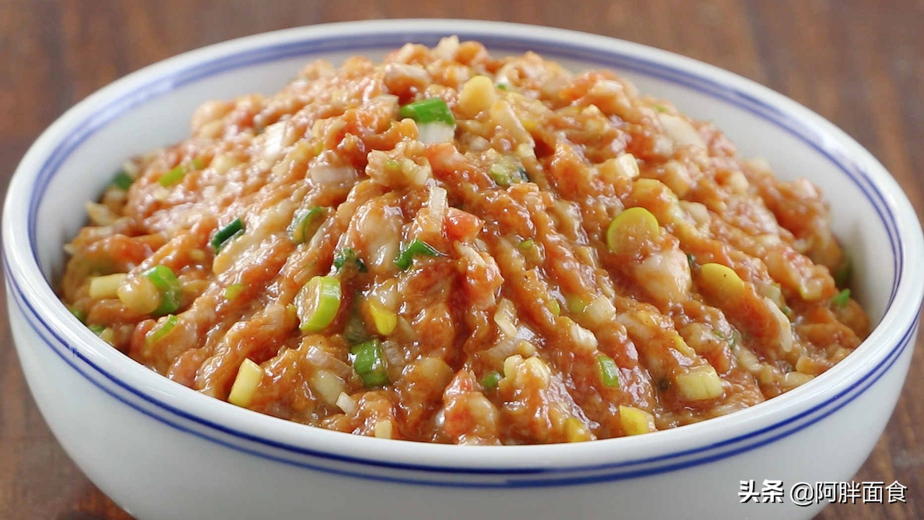 饺子馅怎么调才能鲜嫩多汁,饺子馅怎么调才能鲜嫩多汁呢