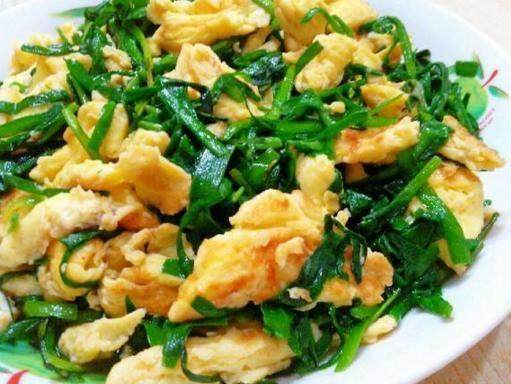 男性吃韭菜，能不能“助性”？营养师辟谣：韭菜成分并无特殊之处