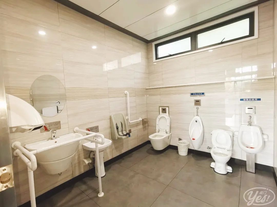 “去过厦门的公厕，我再也看不上五星级酒店了”