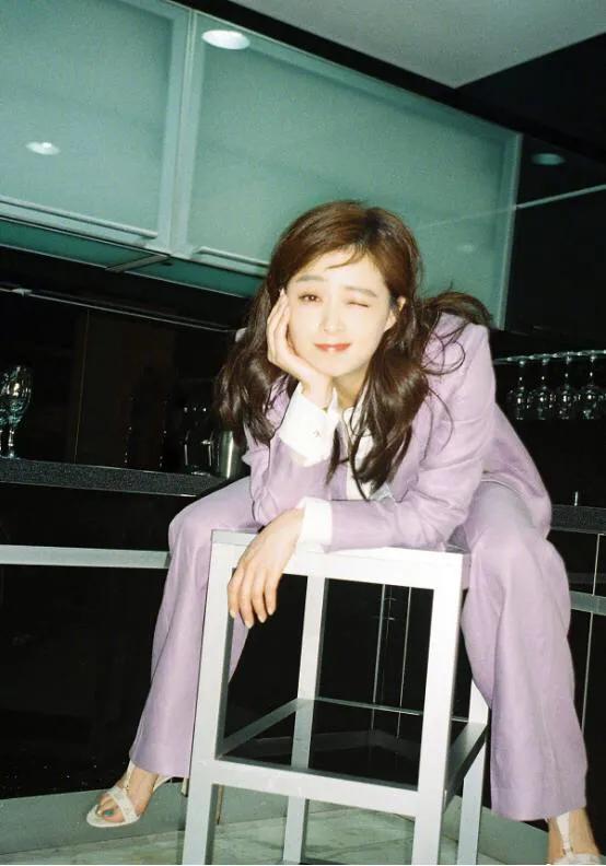 蒋欣很漂亮,蒋欣漂亮吗面部看起来好不自然