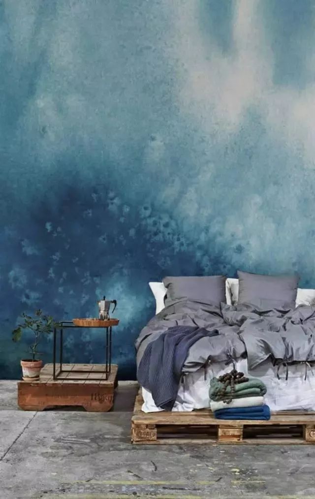 小卧室装卧室背景墙会占空间吗,现在流行卧室背景墙装修效果图