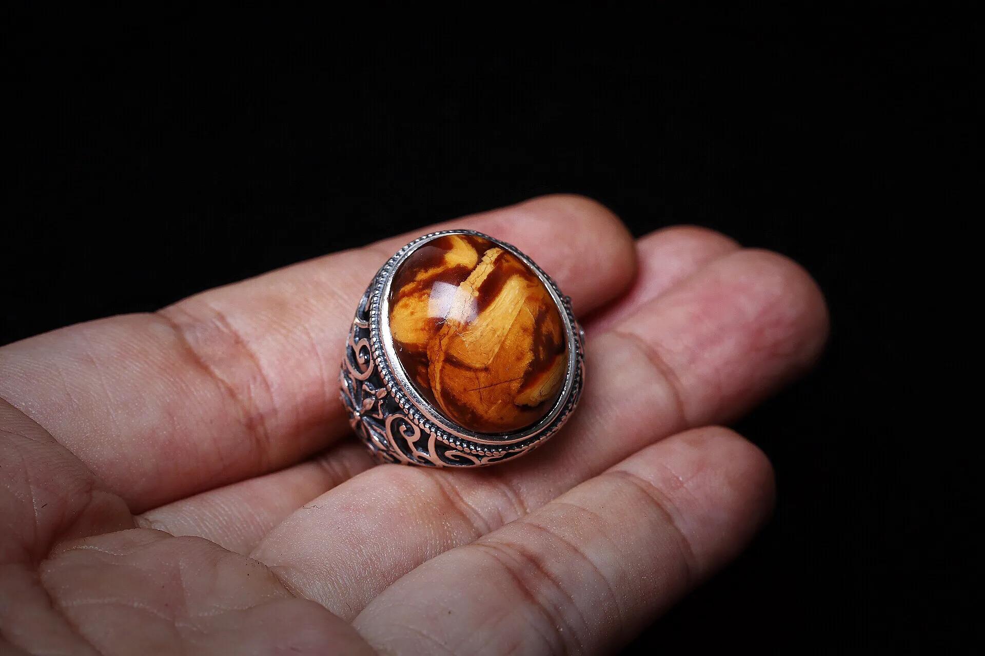 精品戒指女款,纯天然蜜蜡戒指