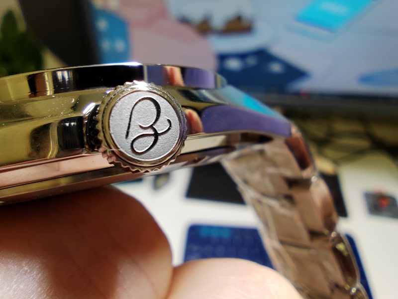 推荐一款比较潮百搭的表,适合年轻人的几款表