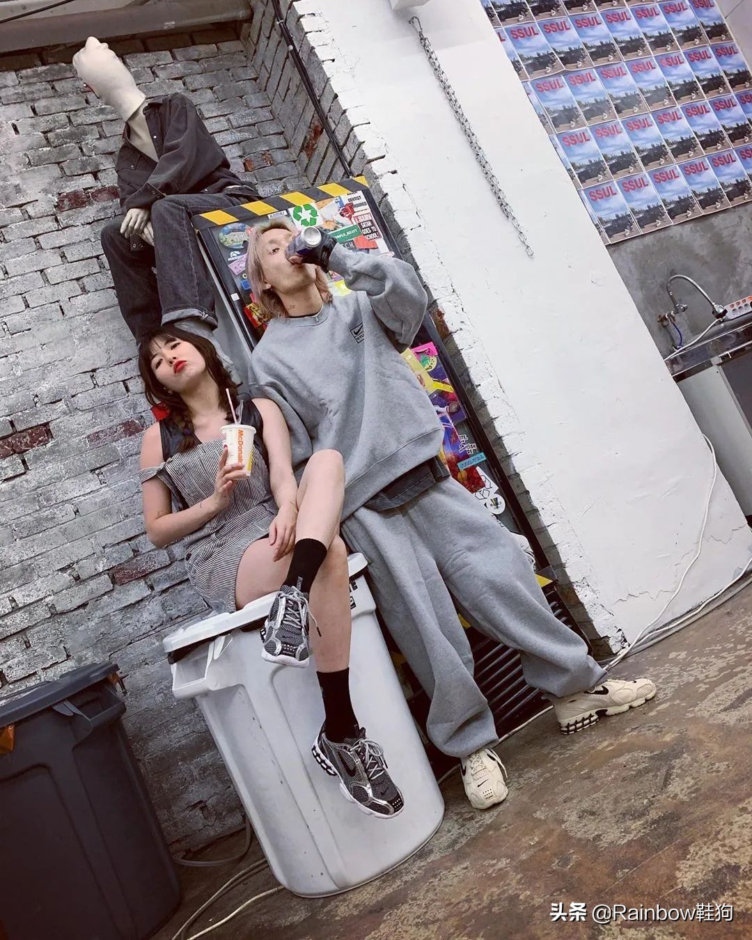 StussyxNike成富婆快乐鞋，女孩子们当心成为下一波鞋圈韭菜