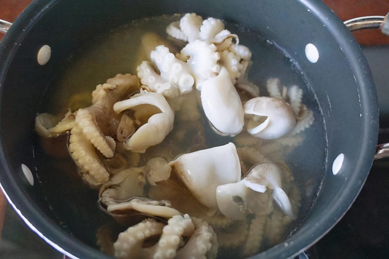 墨鱼仔简单好吃做法,大的墨鱼仔怎么做才好吃又简单