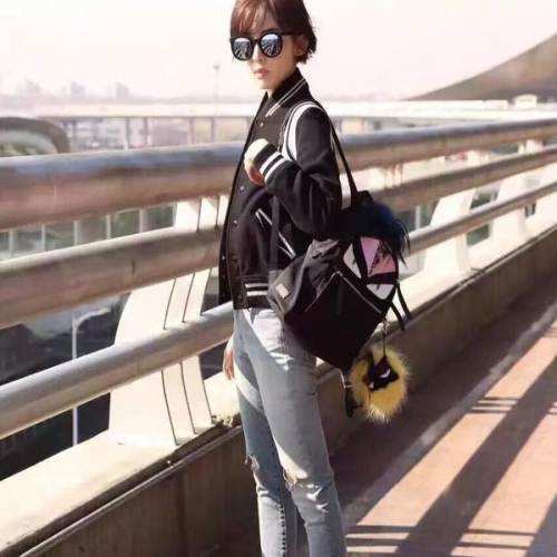 奢侈品大牌有哪些好看又好搭配双肩包?C4N搭配干货!