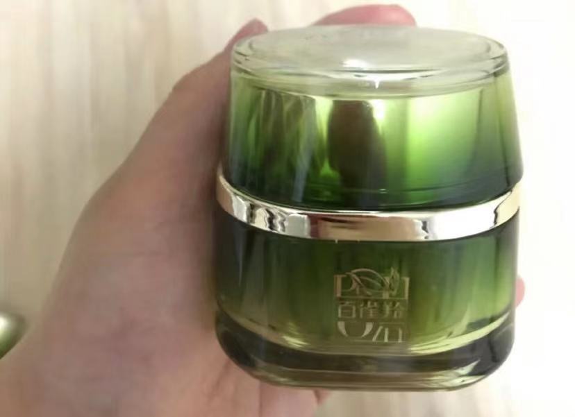 百雀羚水嫩倍现面霜适合什么皮肤,美肤宝百雀羚珀莱雅哪个好