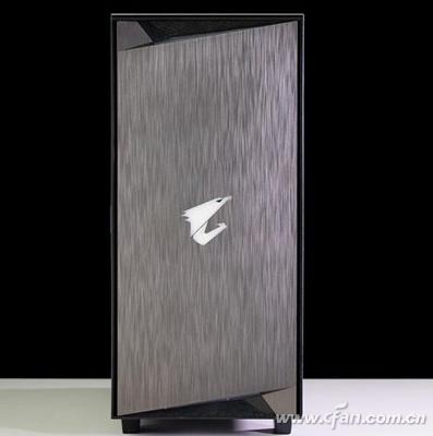 满足所有想象!雷霆世纪AORUS757游戏电脑评测