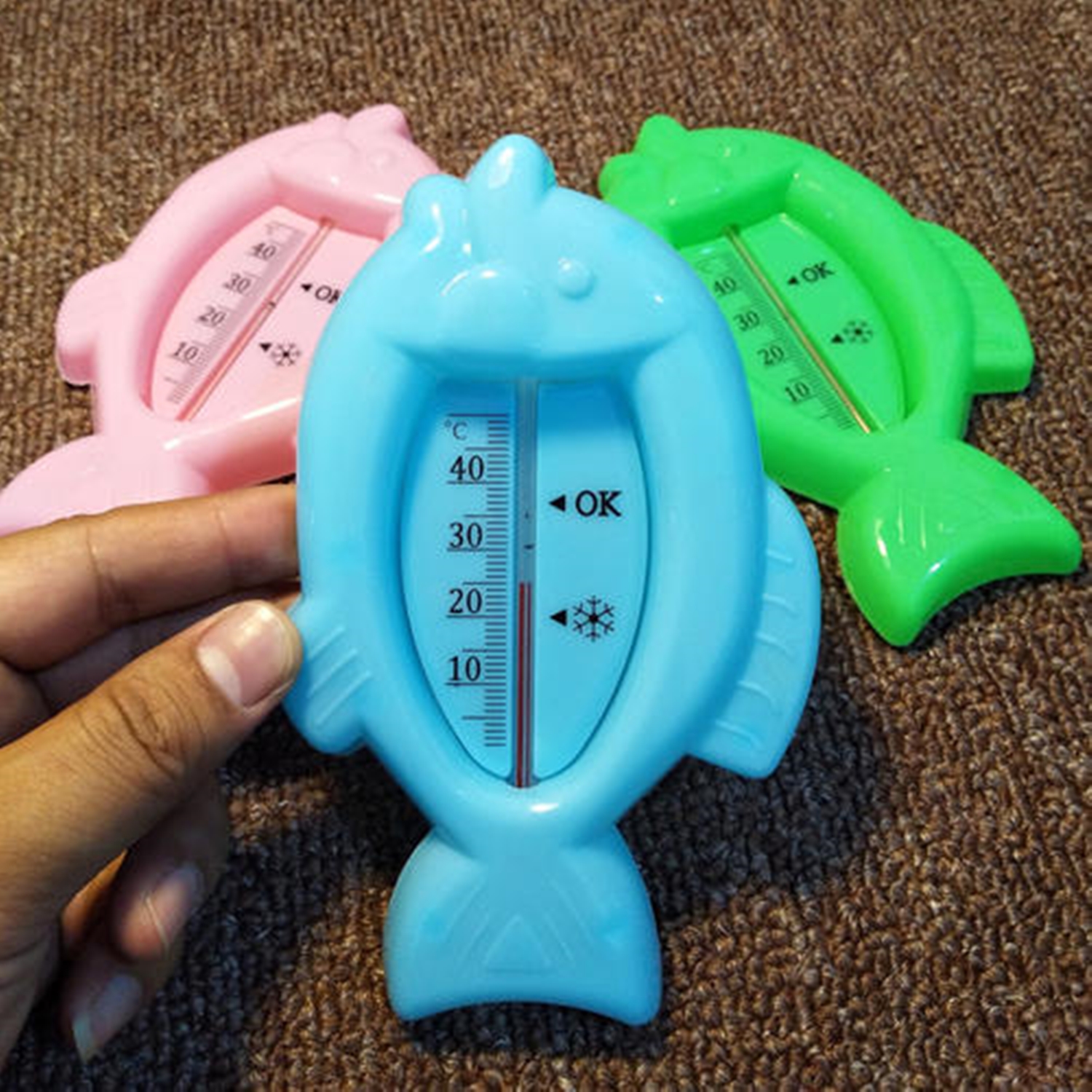 冬天多久给宝宝洗一次头比较合理,冬天浴霸正确使用方法