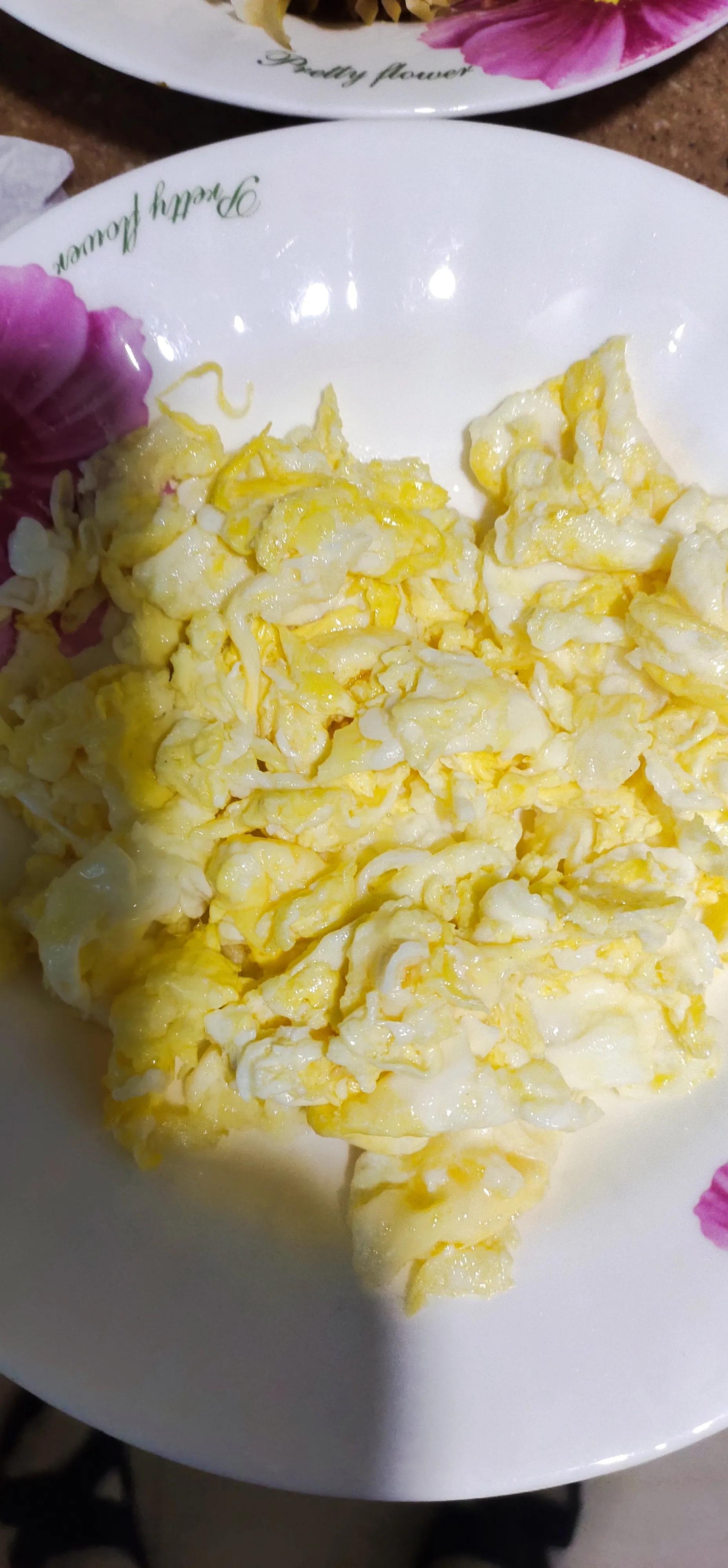 做一盘鲜嫩的竹笋凉拌吃最爽口了,新鲜竹笋这样做开胃下饭方法简单