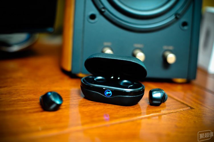 惠威aw-76真无线蓝牙耳机评测,惠威蓝牙耳机aw-73使用评测