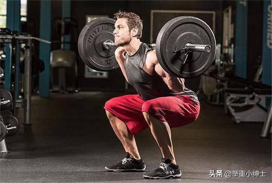 深蹲好处很多，如果每天坚持深蹲，这3点好处会不知不觉出现