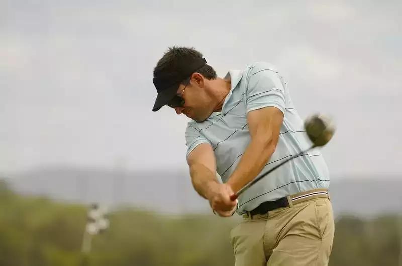 消灭挥杆“鸡翅膀”很难？看完这个秒懂