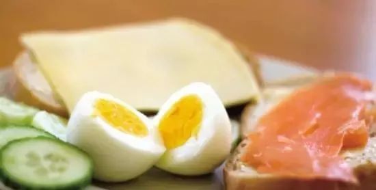 吃素的人怎么补充蛋白质,不爱吃肉怎么补充蛋白质