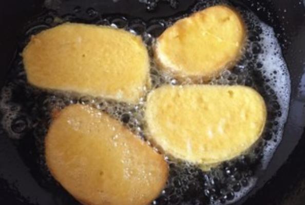 油炸馍片裹蛋液好还是蘸水好,炸馍片做出来太油怎么办