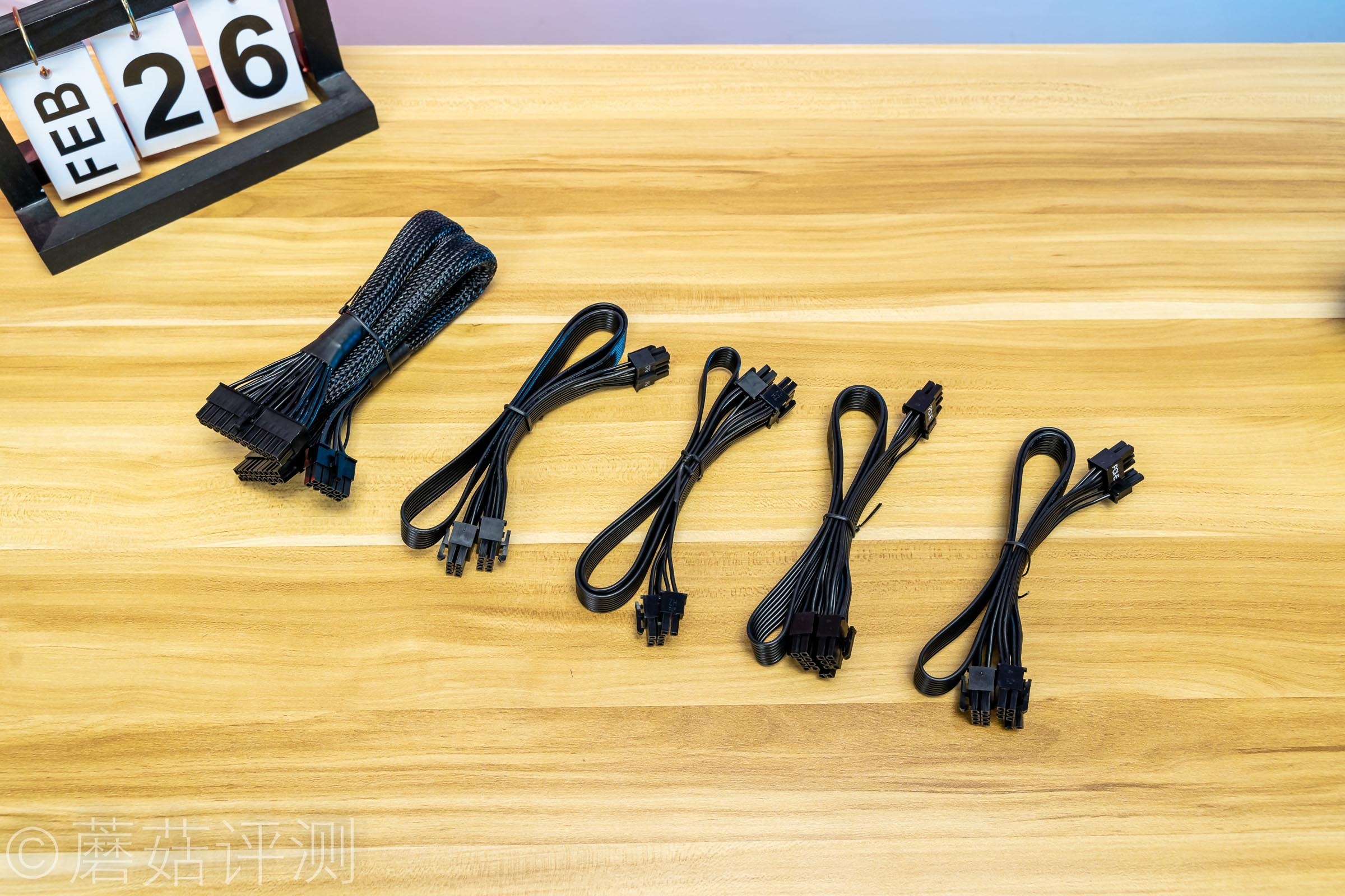 骨伽gex750w金牌全模组,骨伽gex650电源和安钛克哪个好