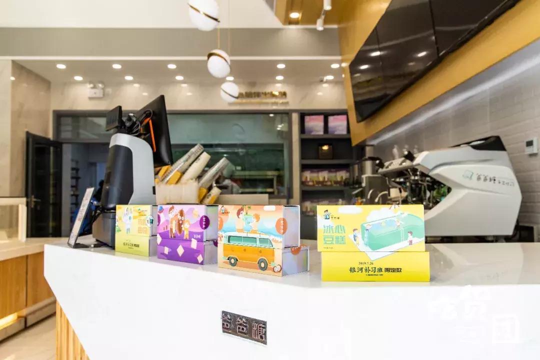 凭借一条吐司火遍全国大江南北，这次终于来到昆明了